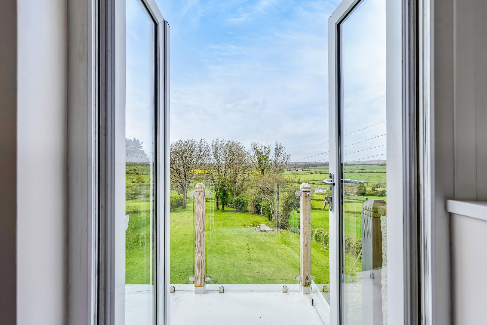 86a Port Road East, Barry, CF62 9PU